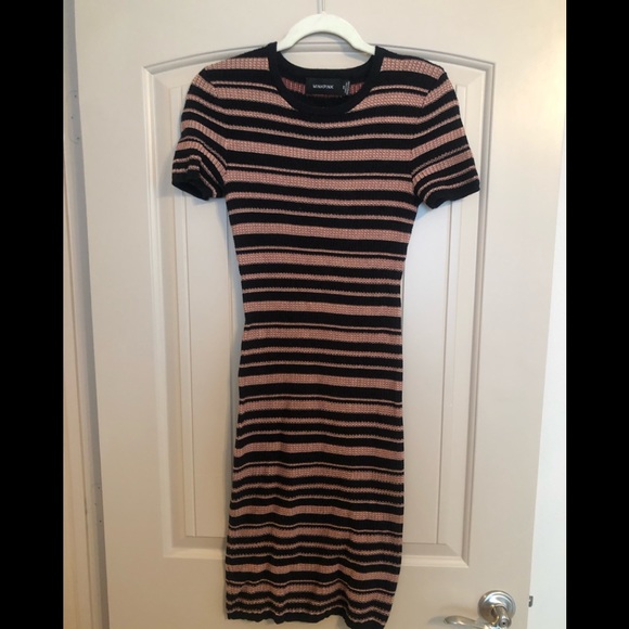 Adorable MINKPINK sweater dress size XS - Picture 1 of 5